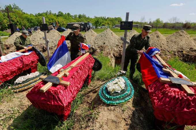 Семьи судятся за компенсации, положенные погибшим на войне