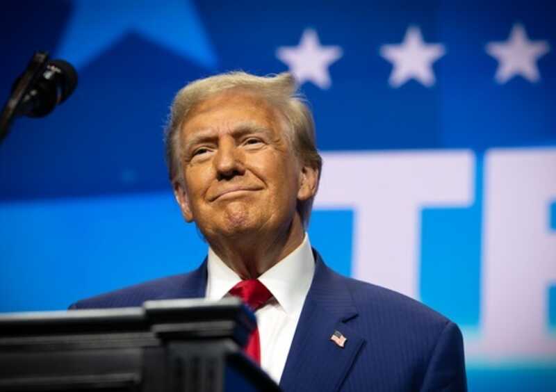 Трамп пообещал уменьшить тарифы для Китая ради возобновления торговых связей