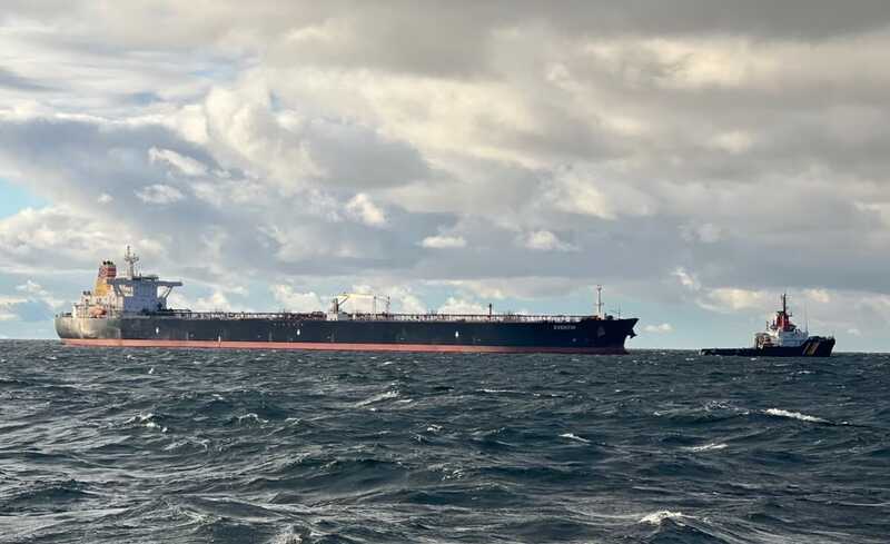 Танкер без регистрации снова вошёл в воды Балтийского моря
