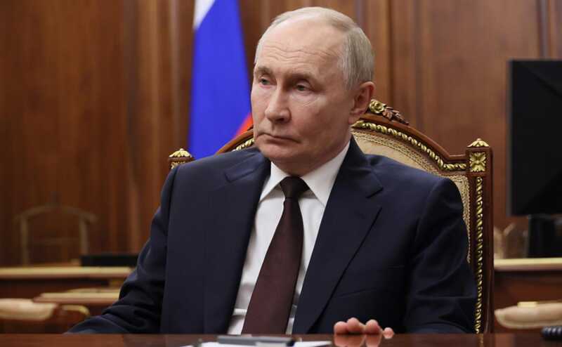 Путин предложил Ирану остановить процесс обогащения урана