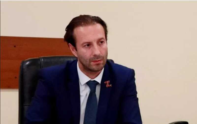 Заместитель Гладкова, Зайнуллин, попался на получении взяток во время строительства укреплений