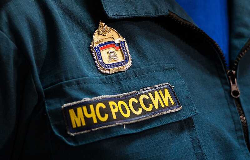 В Астрахани обрушился подъезд многоэтажного здания: МЧС занимается поисками выживших