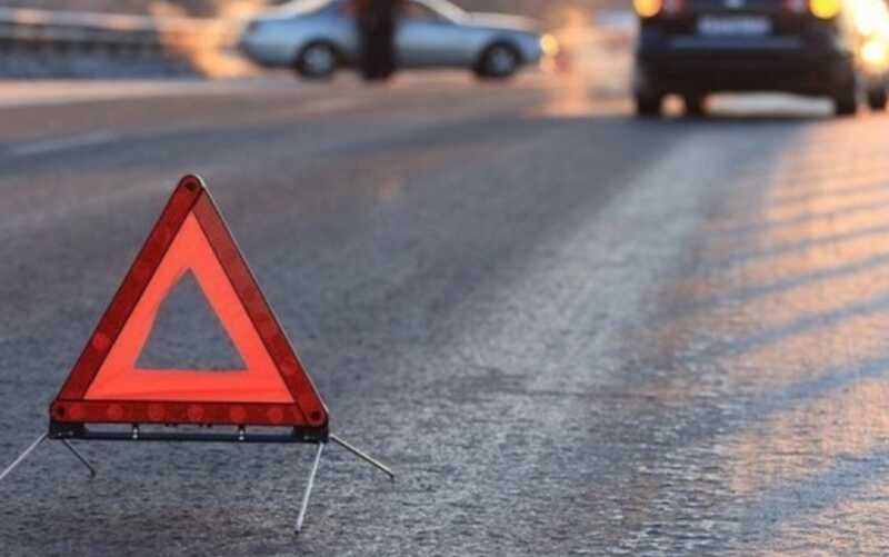 В Турции маршрутка с россиянами столкнулась с легковым автомобилем, есть раненые