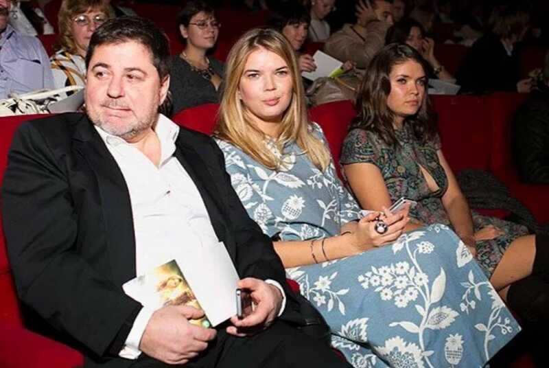 Бывшая жена Александра Цекало обратилась в суд с иском о взыскании алиментов на детей